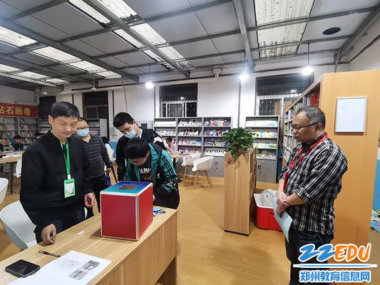 竞赛抽签由郑州市职业技术教育教研室、竞赛监督组共同监督